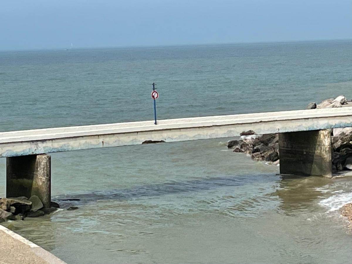 Appartement Wimereux "Les Pieds Dans L'Eau", Parking, Wifi Esterno foto